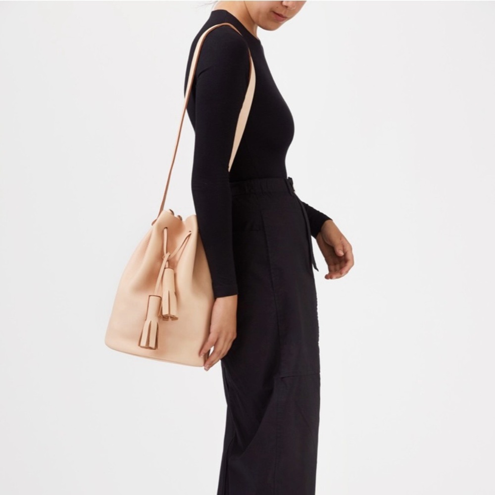 Building Block Bucket Bag - Picture 2 of 4